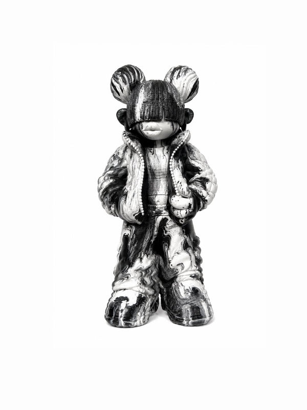 Flow Figure – Modern Decorative Art